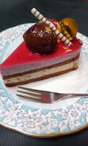 結婚記念日にケーキも♪